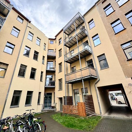 Premium Apartment In Magdeburg Stadtfeld Ost Mit 2 Schlafzimmern & Stellplatz Exterior foto